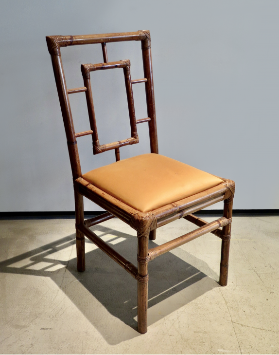 Chaise de bambou et tissu