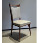 Lot chaises de bois et skaï